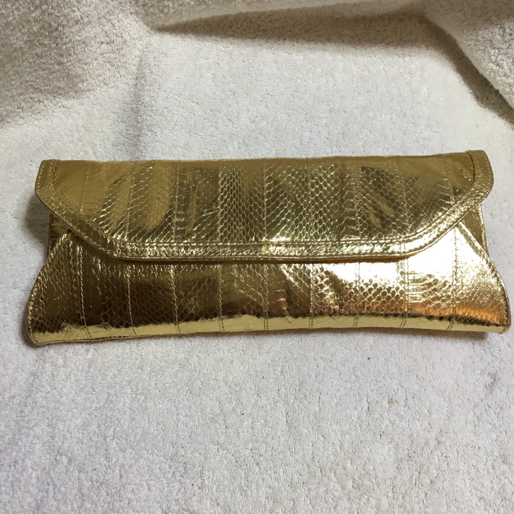Pure Collection Gold Snakeskin Clutch 0r Shoulder, NWT, magnetic closure